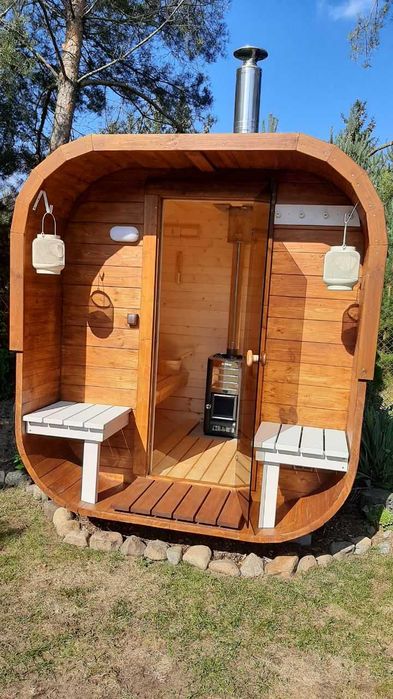 Sauna Ankel 2,4 m z otwartym przedsionkiem.