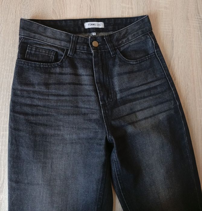 Czarne jeansy dzwony z kieszeniami, rozmiar XS