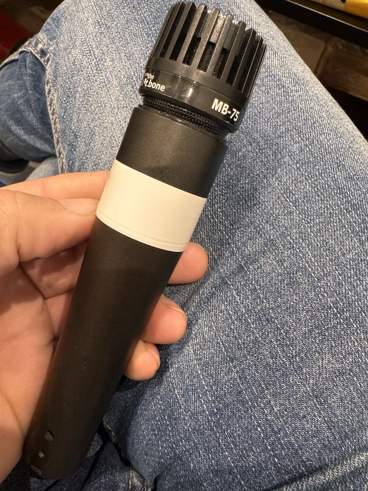 1 microfone t.bone mb75 como novo