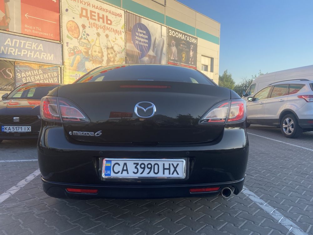 Продається автомобіль Mazda 6