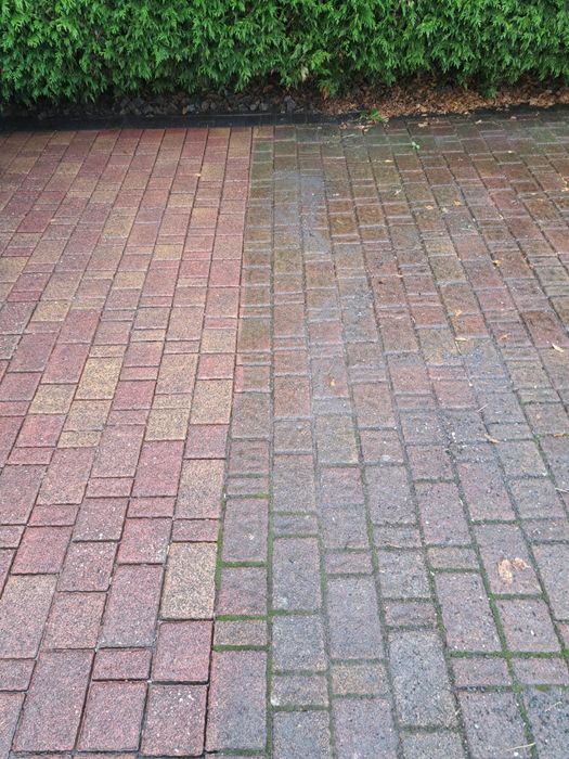 Mycie elewacji domów ścian dachów kostki hal