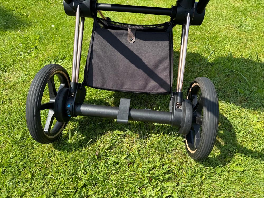 Wózek spacerowy Cybex e-Priam 2.0