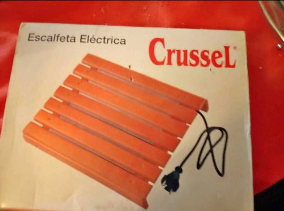 ESCALFETA e TERMOVENTILADOR quente e frio cada 13 euros