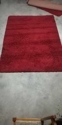 Tapete peludo vermelho 1,60m X 2,25m