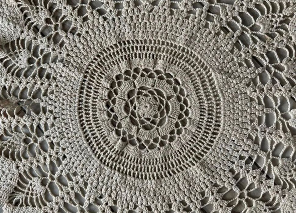 Serweta szydełko - falbanka śr.75