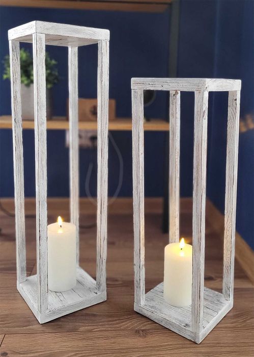 Zestaw lampionów drewnianych ręcznie wykonanych.