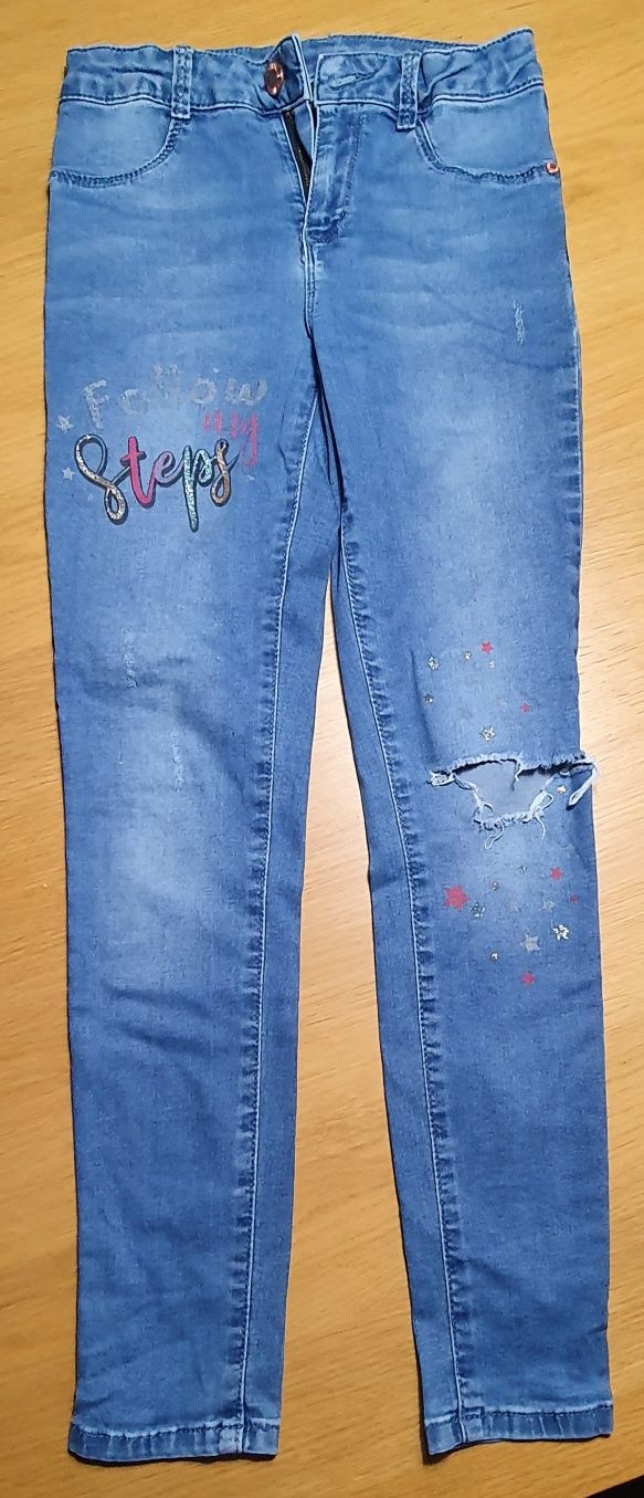 Spodnie dziewczęce jeansy 140-145