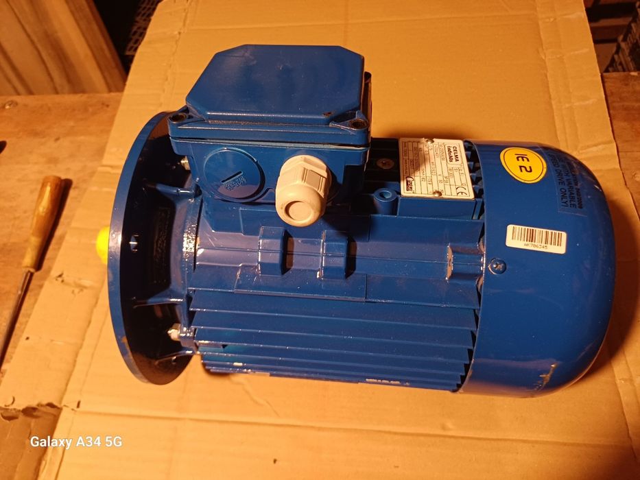 Silnik elektryczny 3fazowy