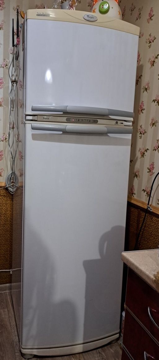 Холодильник Whirlpool no frost