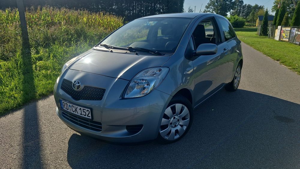Toyota*Yaris*Ładny*Niemcy*
