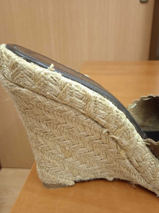 Klapki damskie na koturnie - espadryle r. 37