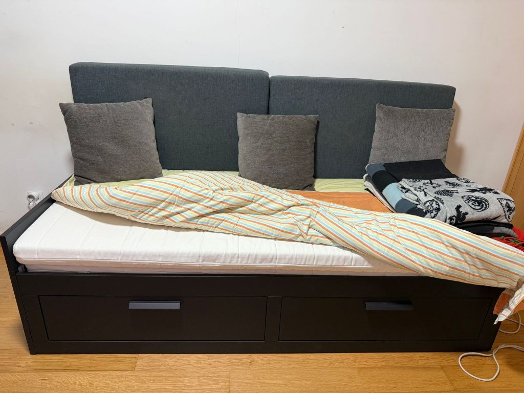 Cama BRIMNES Com 2 colchões