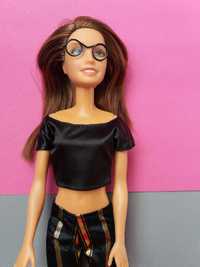 Ubranka dla Barbie spodnie bluzka okulary