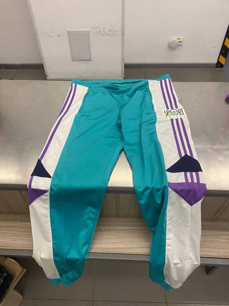 Брендовая одежда поставка боксы Grailed и кофты олимпийки адидас