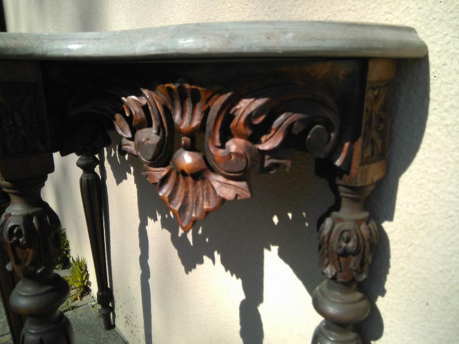 Peça talhada base pedra mármore vendo ou troca