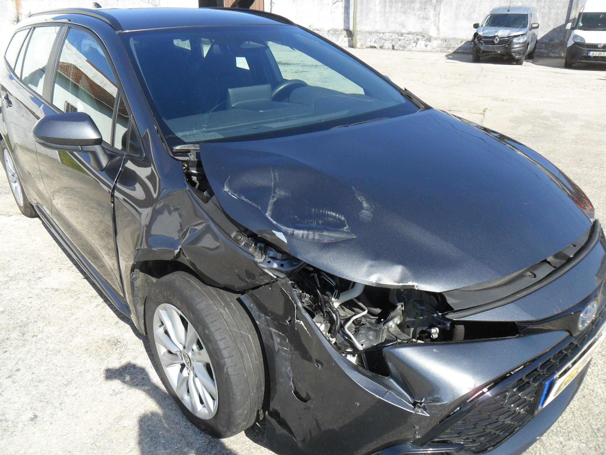 Toyota Corolla Touring Sports 1.8 Hybrid Comfort Plus 140cv (2024)