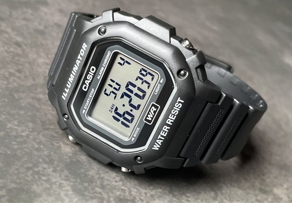 Годинник наручний Casio F-108WH-1A новий оригінал