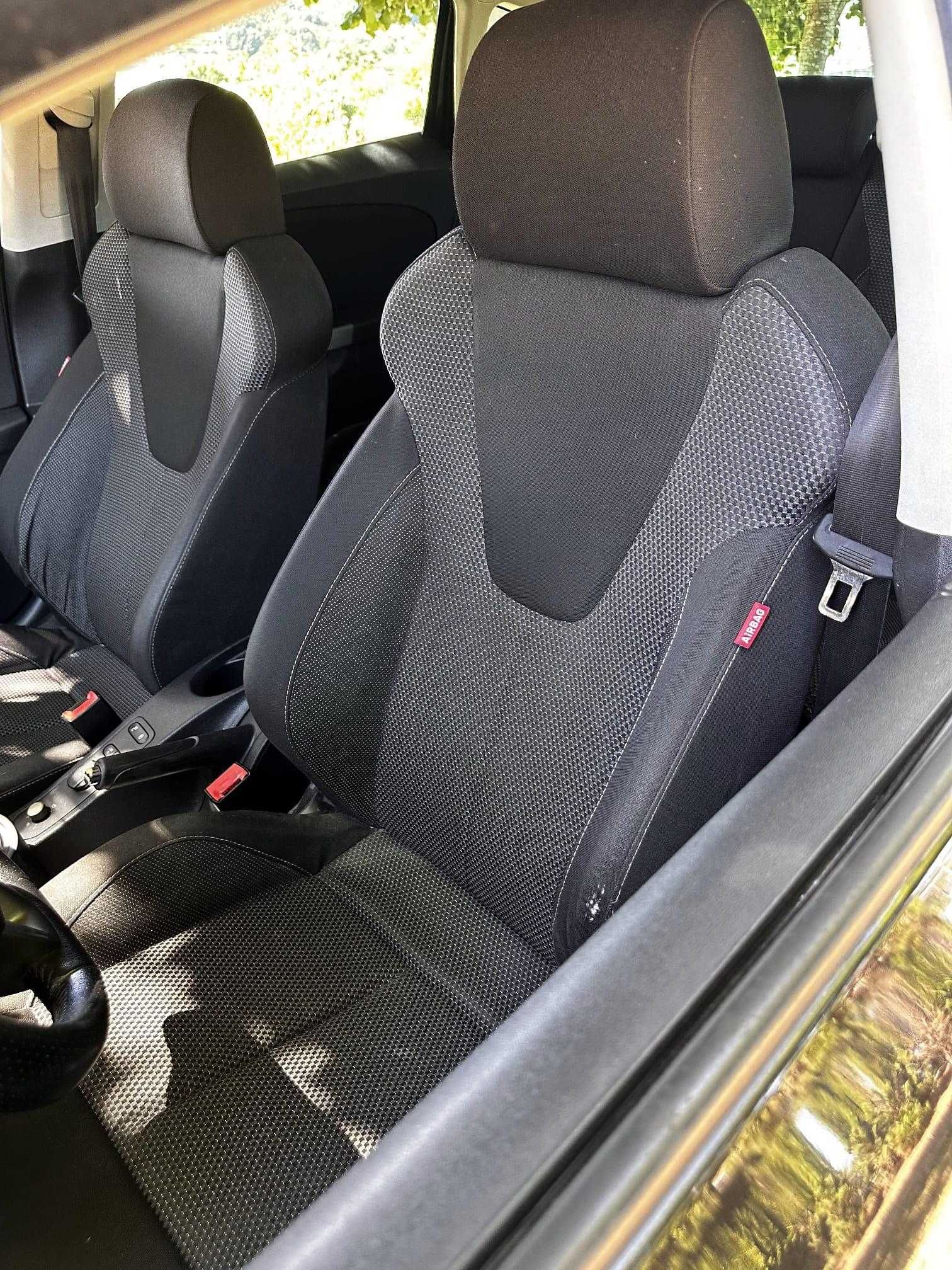 Seat Leon 1.6 TDI 105cv (2010)