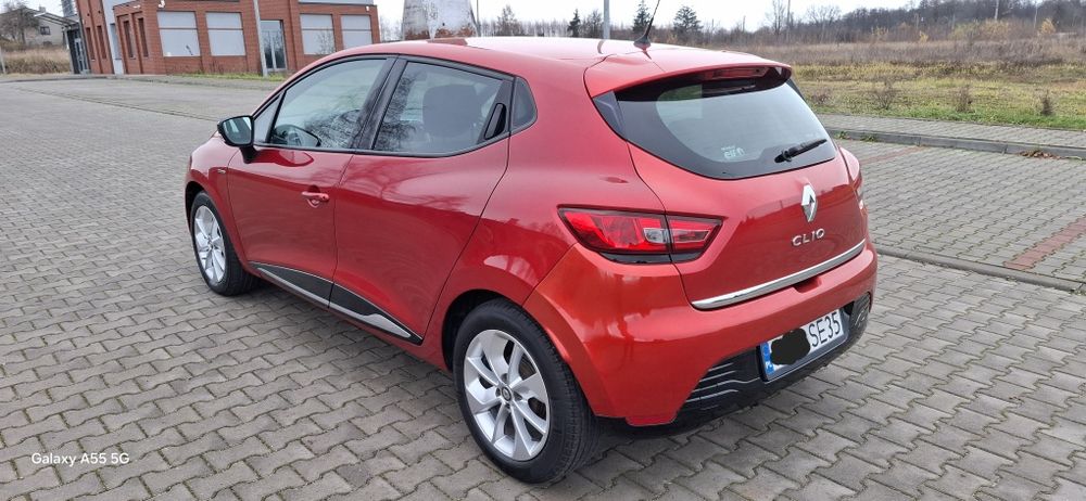 Renault Clio IV 4 1.2 16v 75KM 2015 rok zadbany
