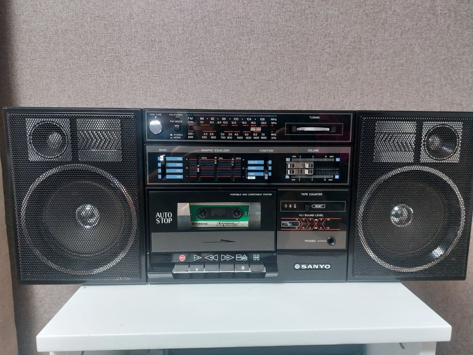 Магнітофон /магнітола/ магнитофон  SANYO C-12