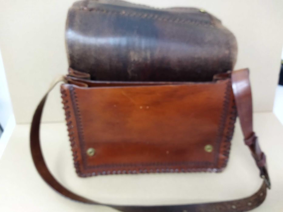 Mala/Carteira Senhora em pele