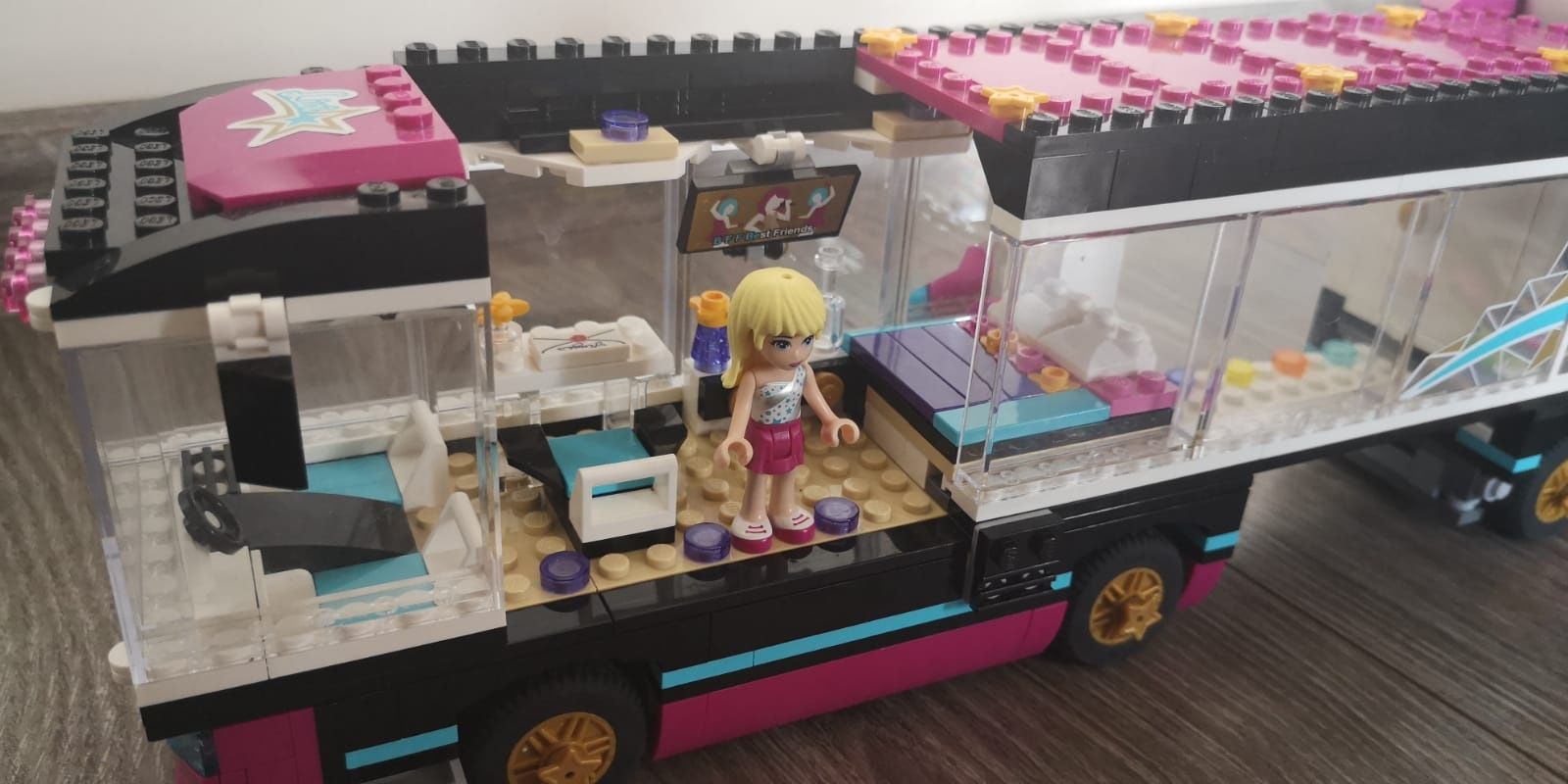 LEGO Friends autobus 41106