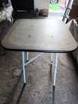 Stol kuchenny sfolik prl patyczak vintage kwadratowy