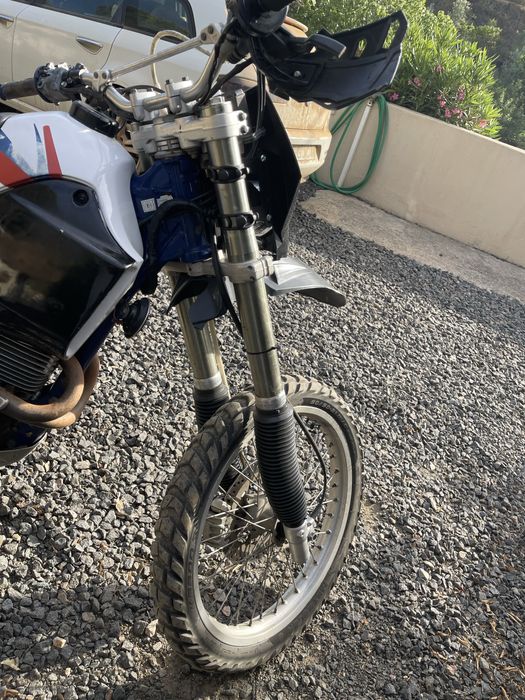 Yamaha TT 600 R matriculada