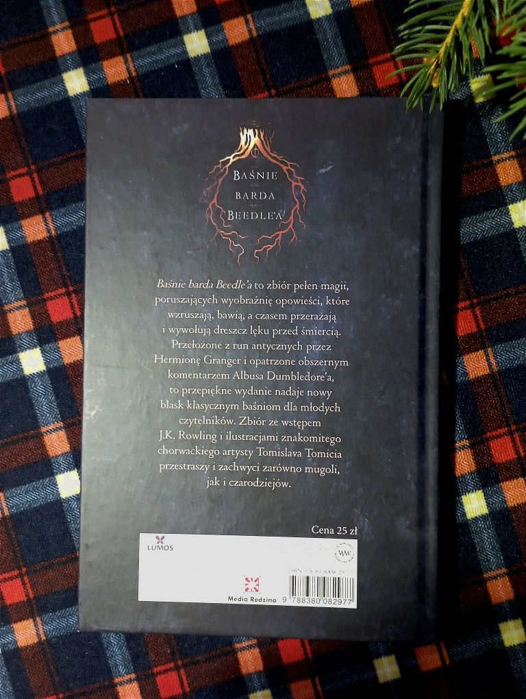 HARRY POTTER "Baśnie Barda Beedle'a"