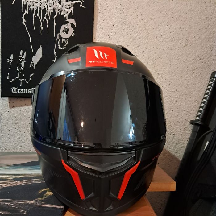 Мотошолом MT STINGER 2 A1 Solid Matt Black L