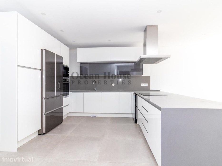 Apartamentos T2 novos com garagem em Loulé