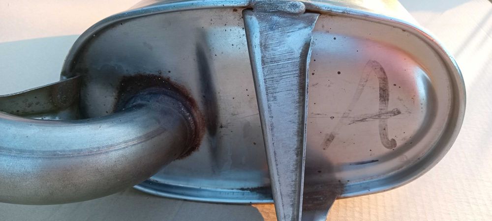 Глушитель Avensis T25 Оригинал