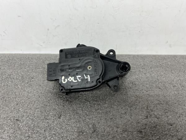 Motor da comporta da sofagem VOLKSWAGEN Golf IV (1J1)