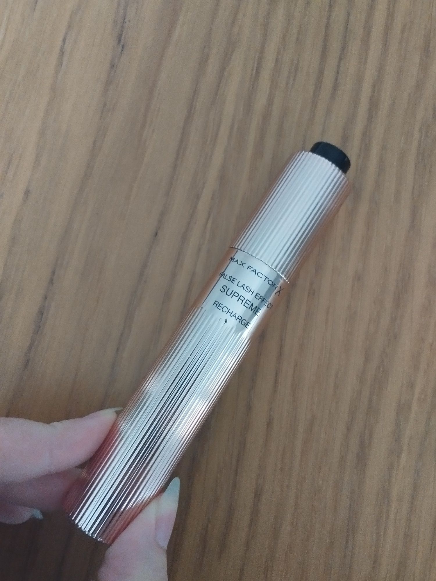 Max factor tusz false lash effect supreme