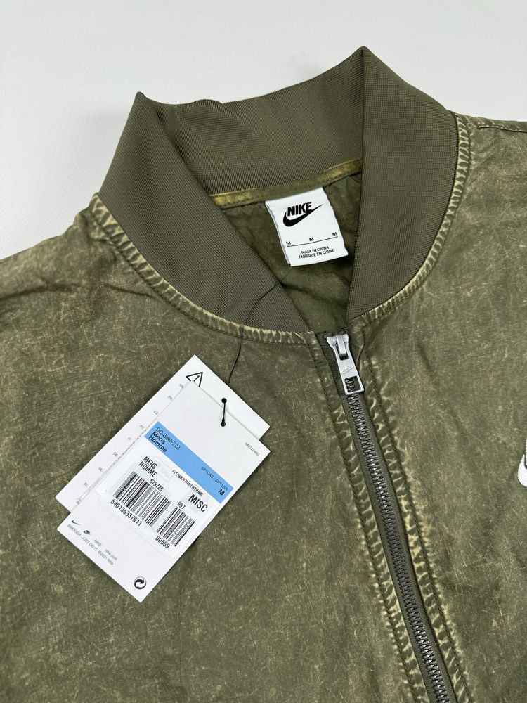 Оригінальний Бомбер Nike Club Woven