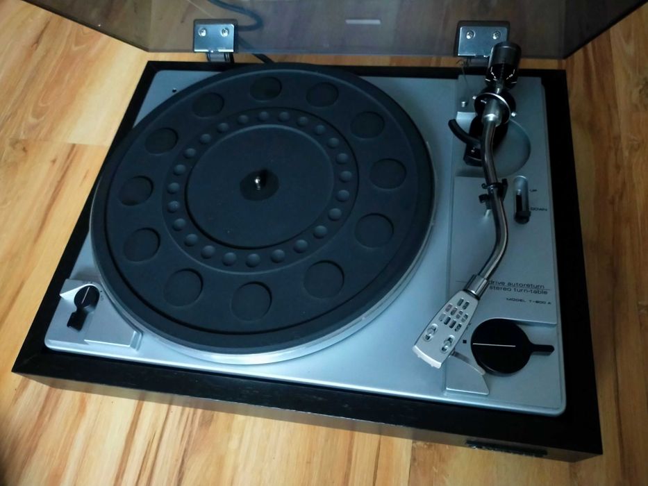 WINTEC T 800 A Gramofon Belt Drive. Półautomat. Vintage.