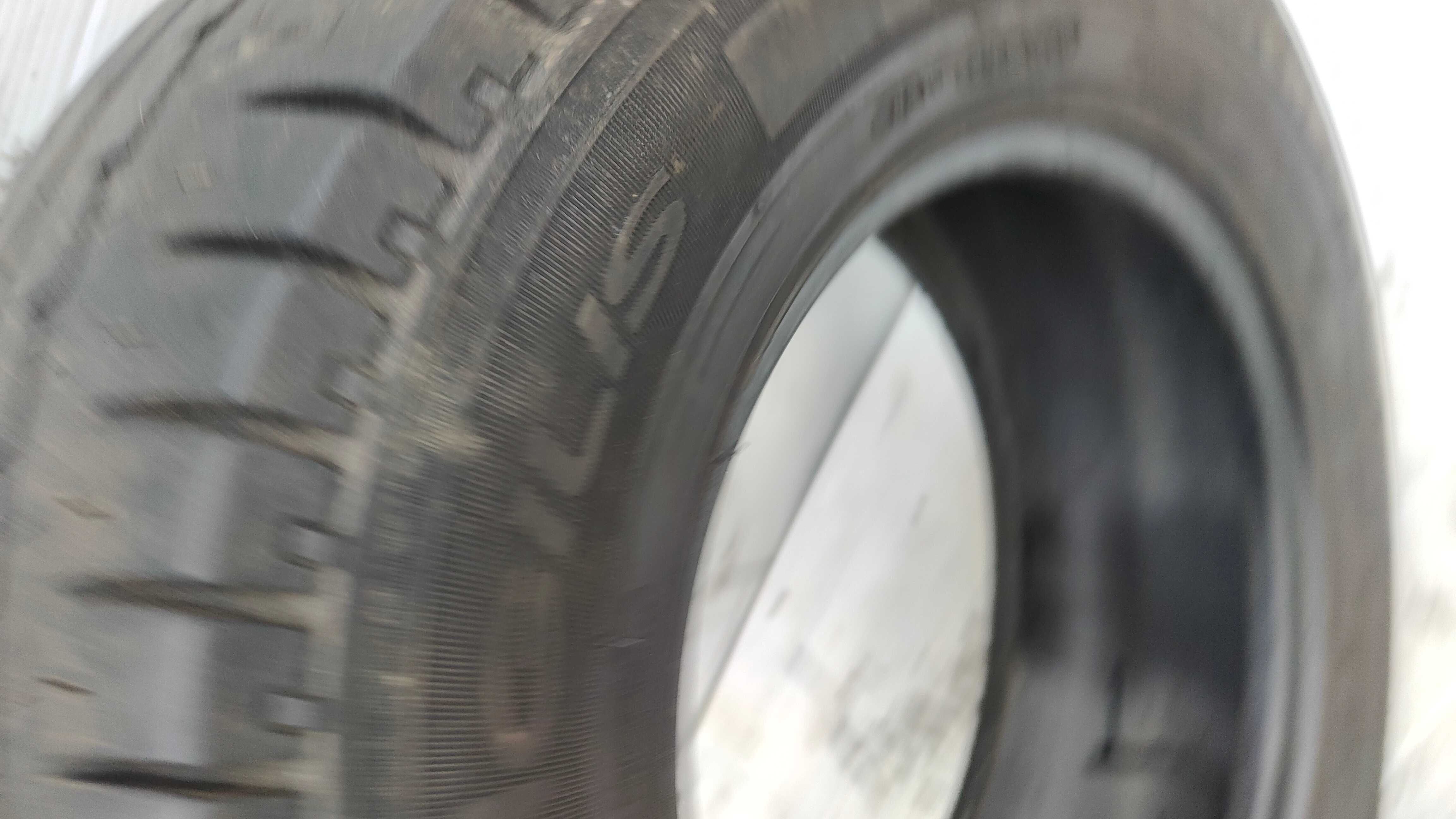 Opona Letnia 215/65/16C Michelin Agilis