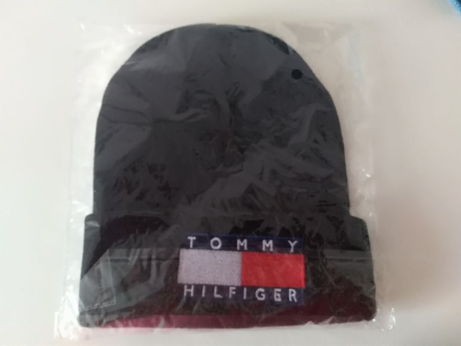 Czapka zimowa Tommy Hilfiger.