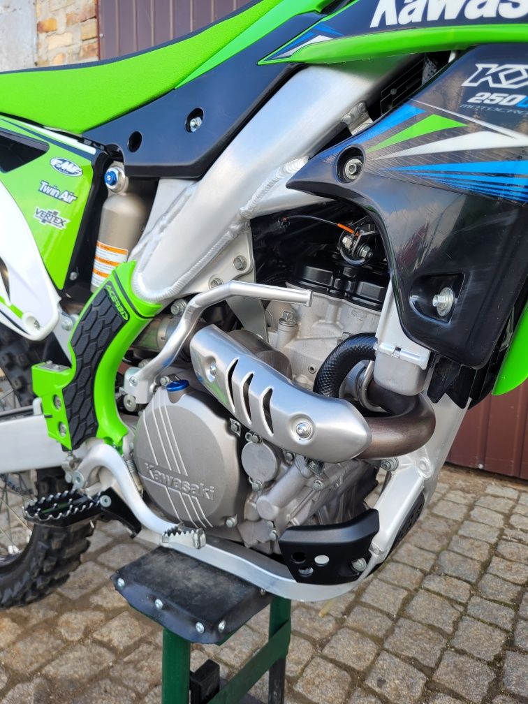 Kawasaki kxf 250 27mth stan idealny