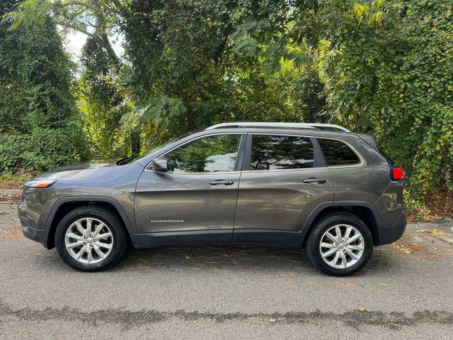 Jeep Cherokee Limited      2017