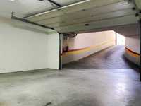 Garagem Box para 2 carros de fácil acesso na Urb. Malvarosa em Alverca