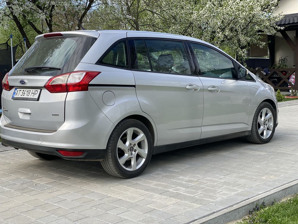 Продам Ford grannd c-max 2012