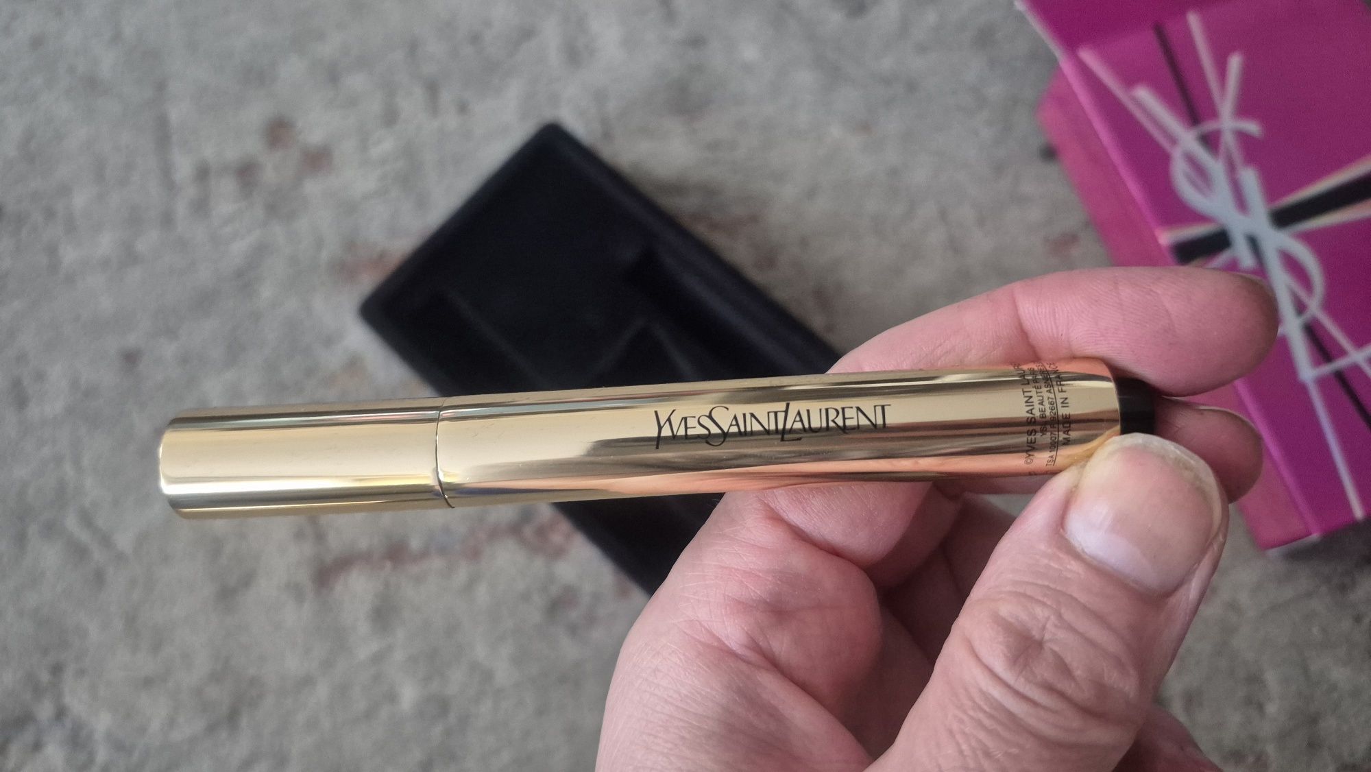Yves Saint Laurent No Need To Sleep zestaw kosmetyków do makijażu
