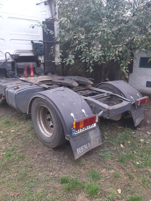 Рено преміум 400.