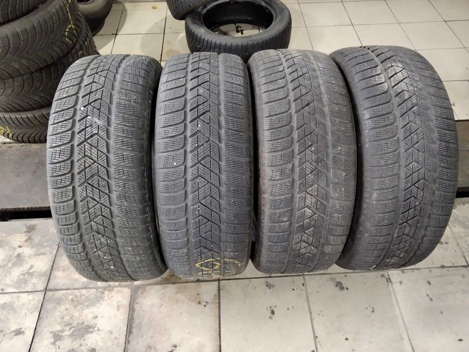 Opony 235/55x18 Pirelli