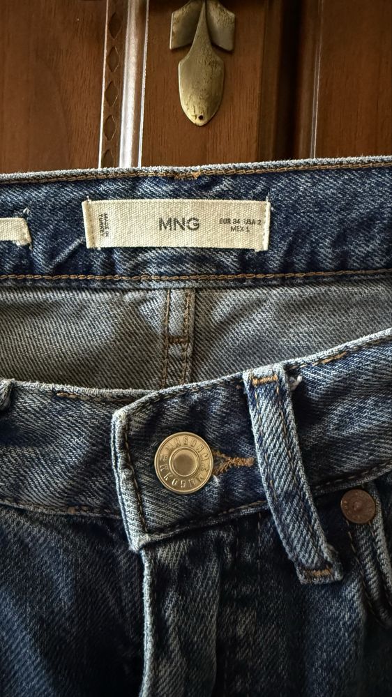 Продам джинси Mango, прямого крою
