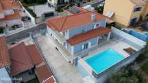 Moradia Isolada 5 quartos em Lisboa, Loures - €687.00 / venda