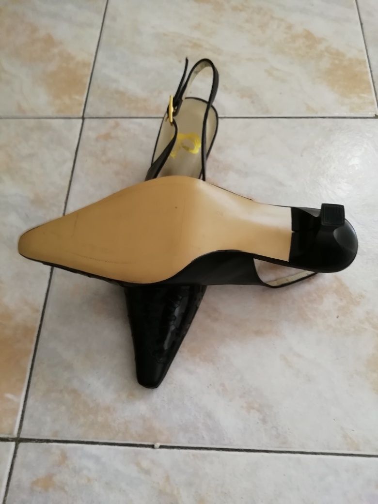 Sapato de senhora