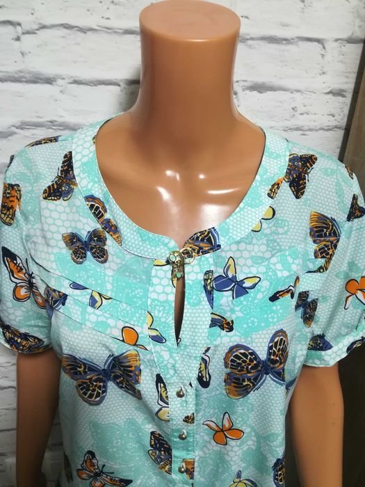 Блузки, рубашка женские, разные.