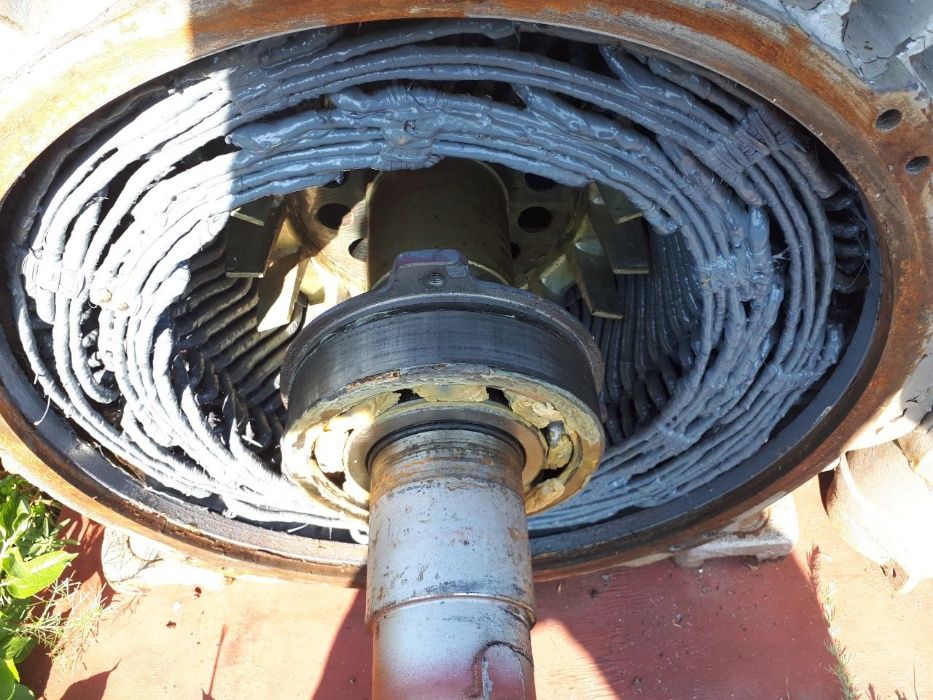 Электродвигатель АО 102 -12-8-6-4 У2 В работе не был